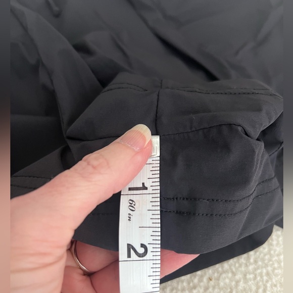 Sweaty Betty Circuit Workout Shorts XS - 2” inseam, inner liner/undershort - Picture 9 of 9